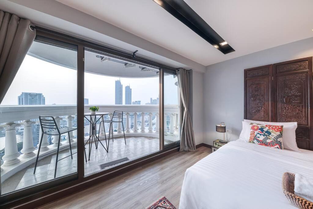 Central Bangkok, 5 Stars River View & Characteristic Decor Exterior photo