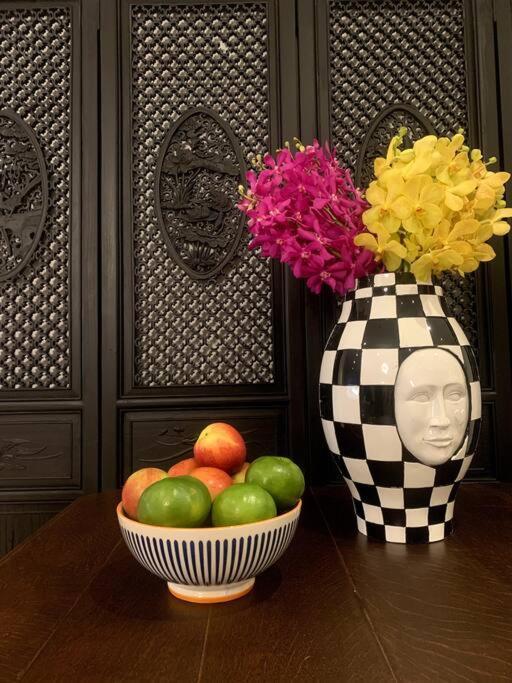 Central Bangkok, 5 Stars River View & Characteristic Decor Exterior photo