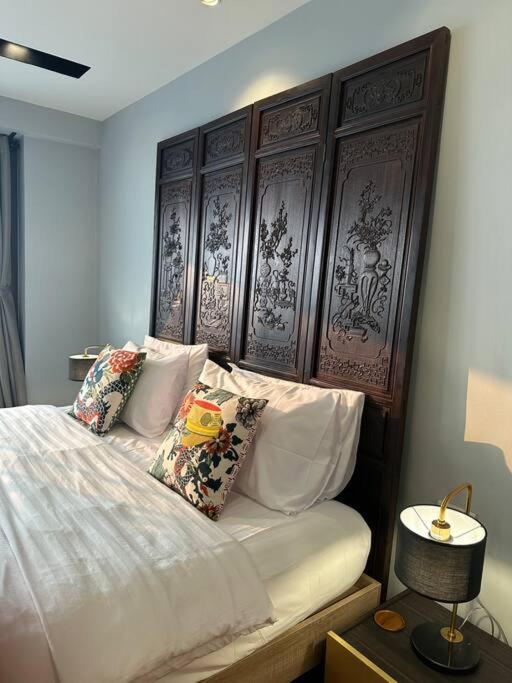 Central Bangkok, 5 Stars River View & Characteristic Decor Exterior photo